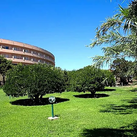 Club Esse Roccaruja 4* Stintino